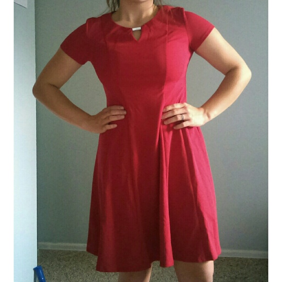 Bright Red Fancy Professional Business Dress - Picture 4 of 6